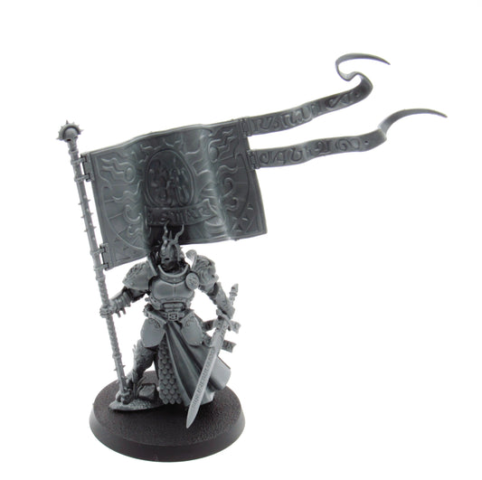 Ritter Vexillor mit Banner der Apotheose